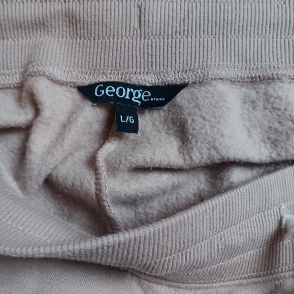 Wide leg sweat pants! - Picture 4 of 5